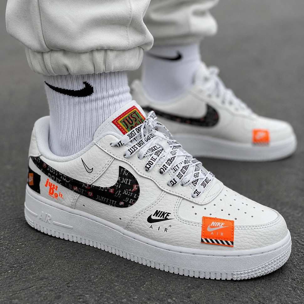 Почему кроссовки Nike Air Force называются „фонтанка“?