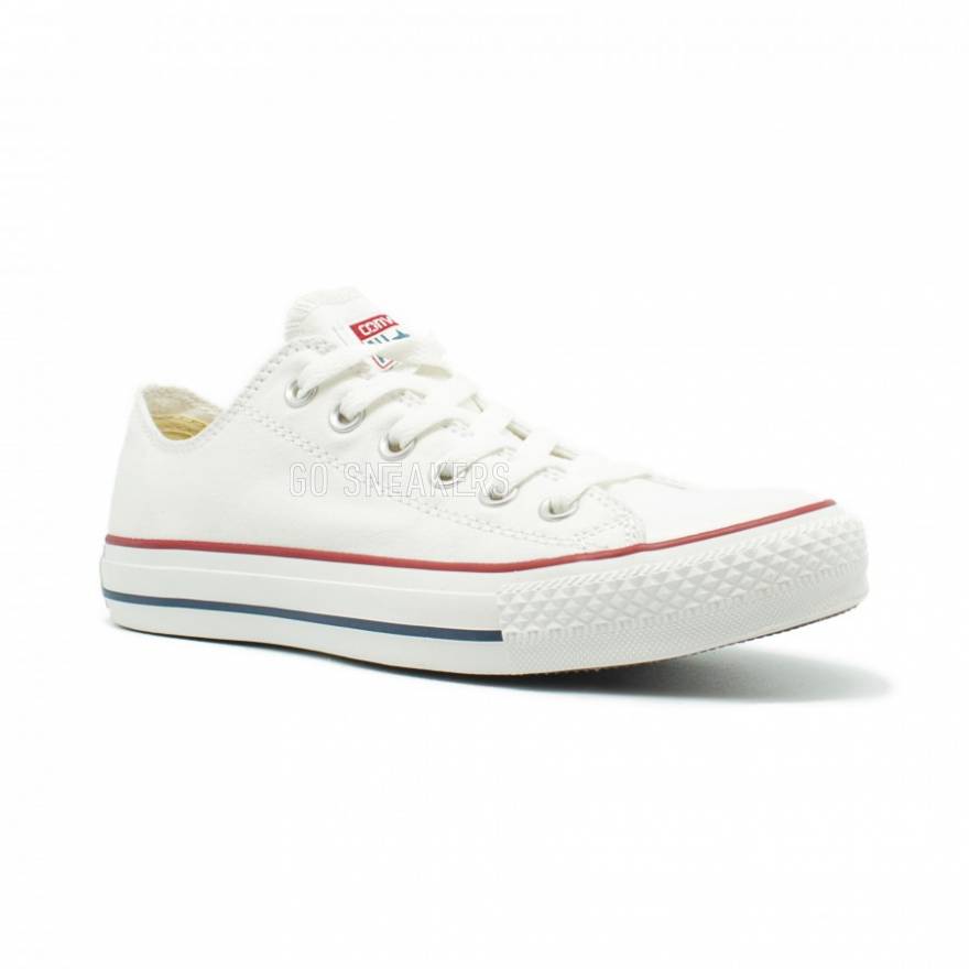 chuck taylor low top