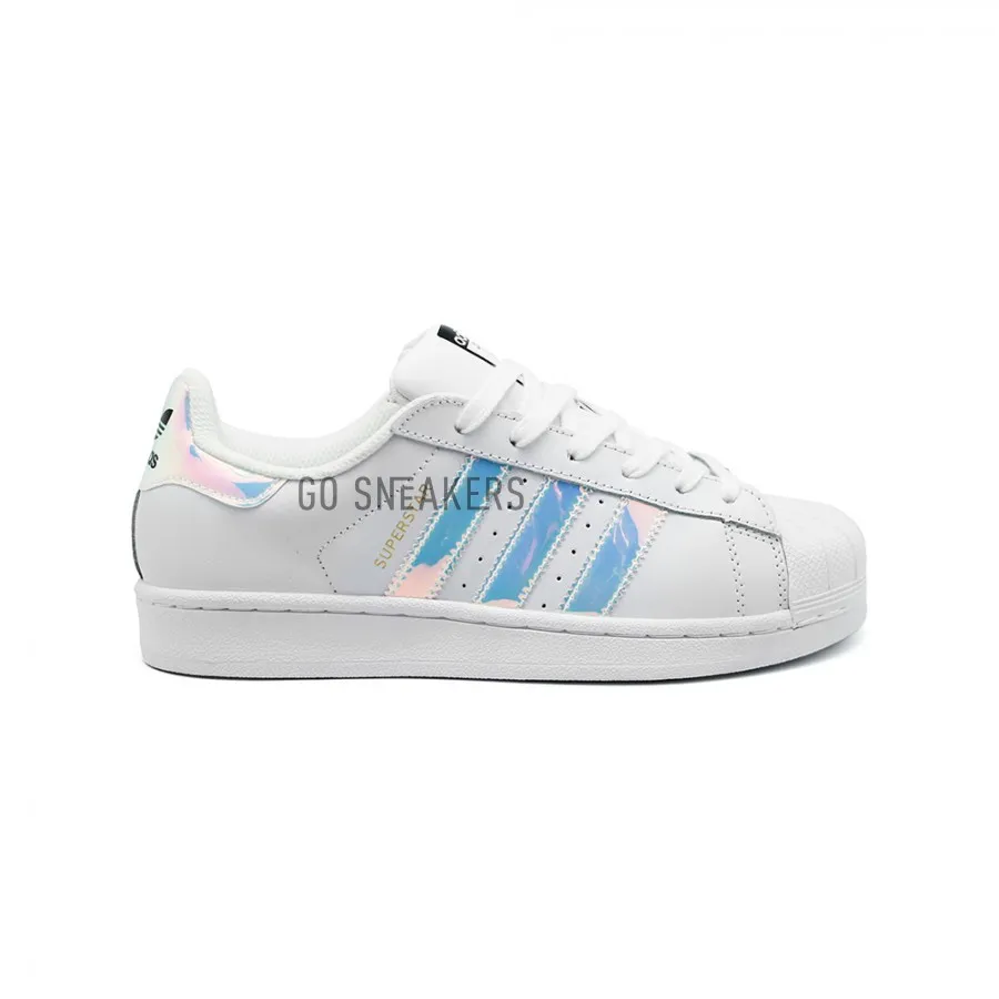 Adidas Superstar Hologram -    5 990 .  Adidas