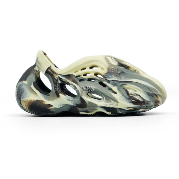 Унисекс кроссовки для бега Adidas Yeezy Foam Runer Cream Multi