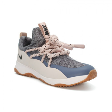 Nike city sales loop sneaker