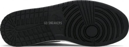 Женские кроссовки Nike Wmns Air Jordan 1 Retro High OG &#039;Silver Toe&#039;