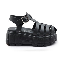 Miu-Miu Sandals Platform Black