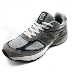 Мужские кроссовки New Balance 2002R Grey