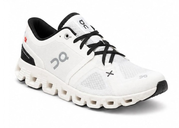 Унисекс кроссовки On Cloud X 3 Ivory