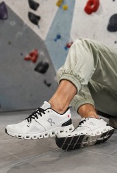 On Cloud X 3 Ivory