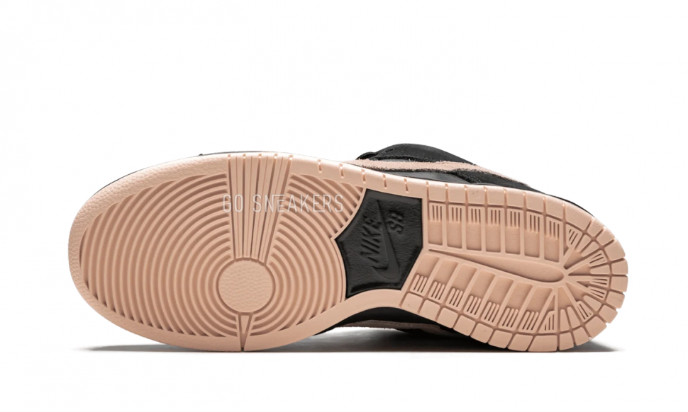Nike Dunk SB Low Black Washed Coral