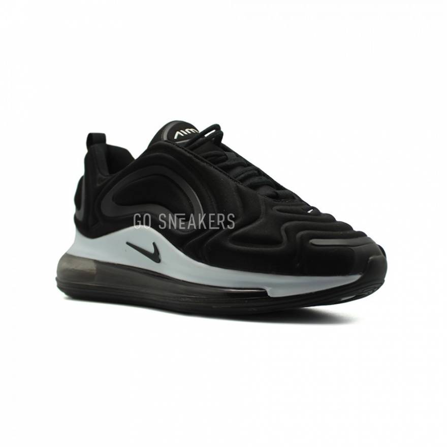 nike 720 black trainers