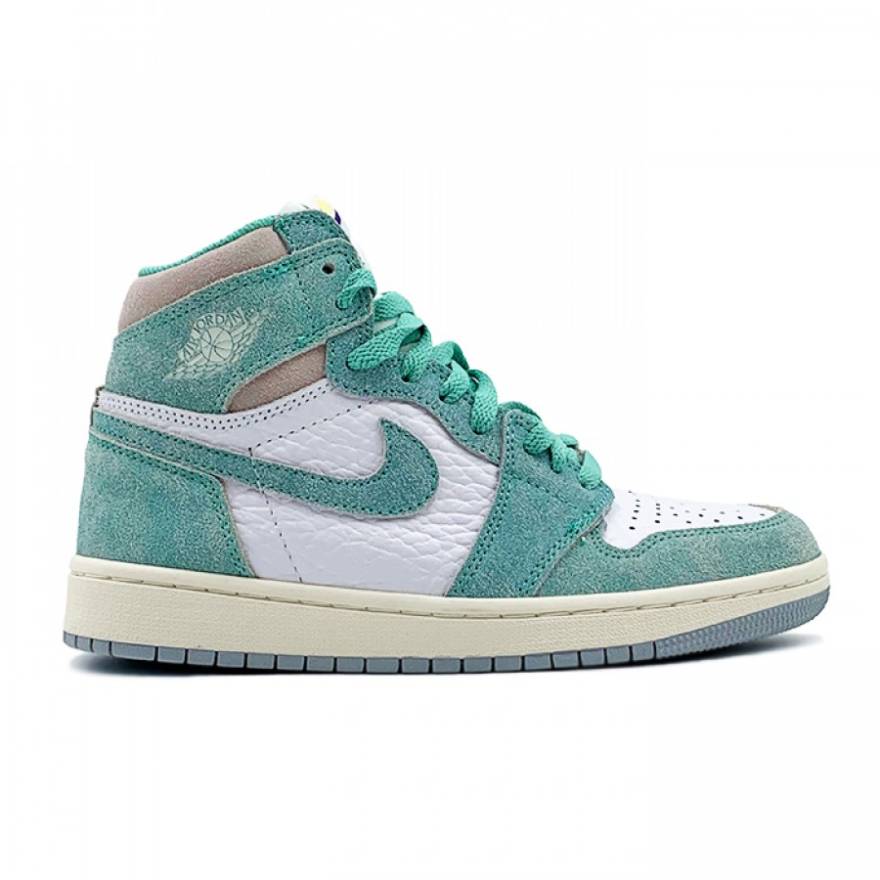 Женские кроссовки Nike Air Jordan1 Retro High OG 'Flight Nostalgia' Turbo  Green купить за 9 490 руб. в Москве