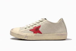 Golden Goose V-Star 2 Distressed Sneakers Textile Beige