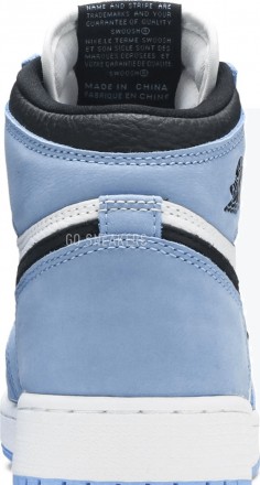 Женские кроссовки Nike Air Jordan 1 Retro High OG GS &#039;University Blue&#039;