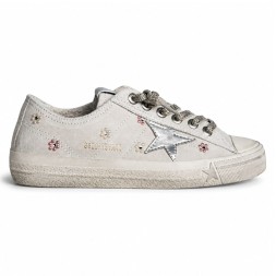 Golden Goose V-Star in Beige Suede with Silver Star