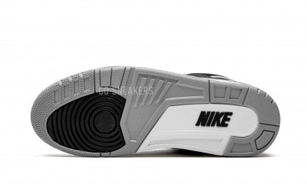 Унисекс кроссовки Nike Air Jordan 3 Retro Tinker Black Cement Gold