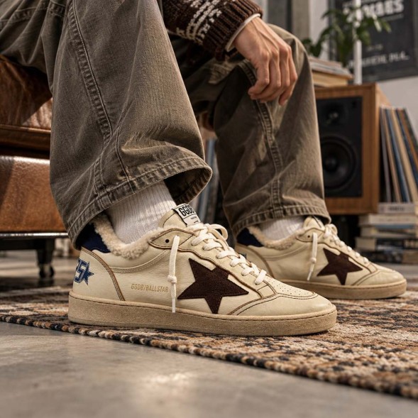 Мужские зимние кеды Golden Goose WINTER Ball Star with Black Star and Blue Suede Heel Tab
