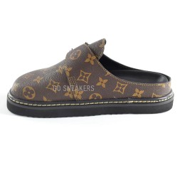 Louis Vuitton Slipper Leather Brown