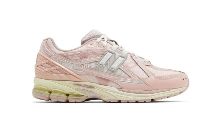 Женские кроссовки New Balance 1906U Lunar New Year - Shell Pink