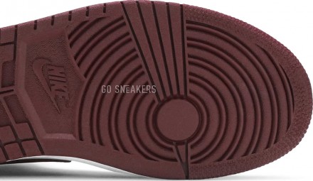Женские кроссовки Nike Wmns Air Jordan 1 Mid SE &#039;Gold Pendants&#039;