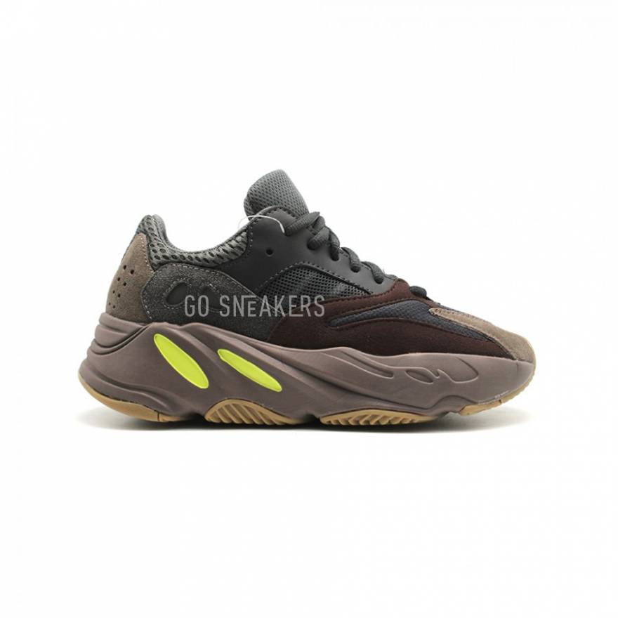Adidas 700 shop yeezy mauve