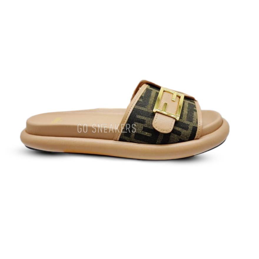 Fendi flops store