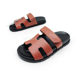 Hermes Flip-flops Chypre Unisex Brown Leather