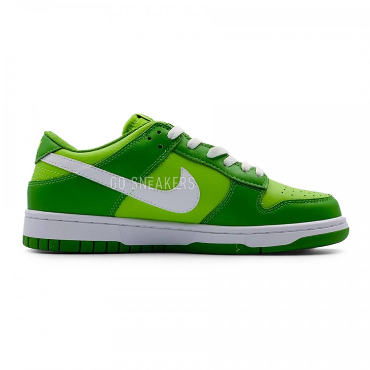 Nike dunks outlet green white