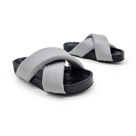 Женские шлепки JW Anderson Flip-flops Leather Black/Grey