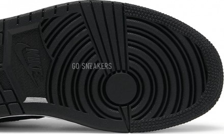Женские кроссовки Nike Wmns Air Jordan 1 Low SE Utility &#039;White Black Red&#039;