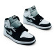 Унисекс зимние кроссовки Nike Air Jordan 1 Winter White Black