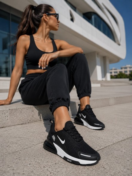 Унисекс кроссовки Nike Air Max 270 Textile Black/White