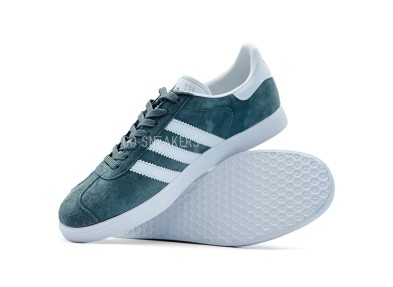 Green sale adidas gazelle