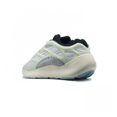 Yeezy 700 mint on sale